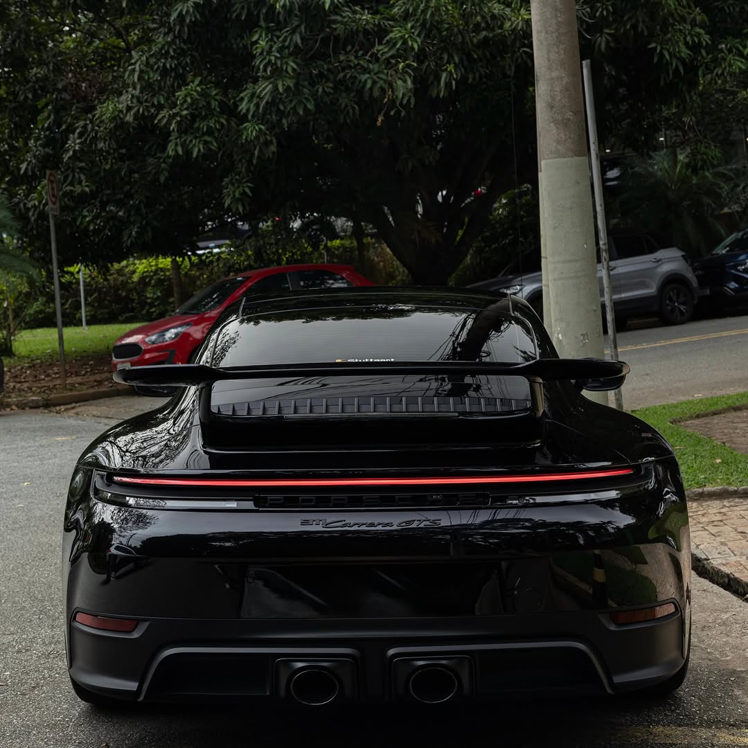 PORSCHE 911 CARRERA GTS - Imagem 17