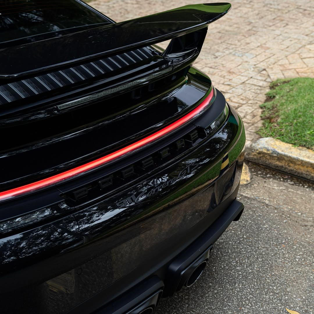 PORSCHE 911 CARRERA GTS - Imagem 19