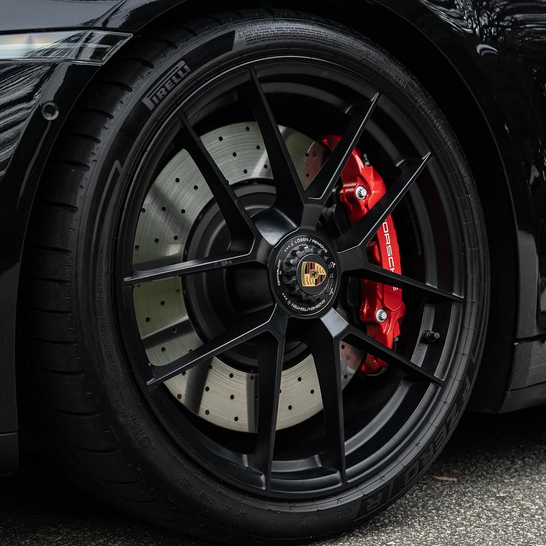 PORSCHE 911 CARRERA GTS - Imagem 10