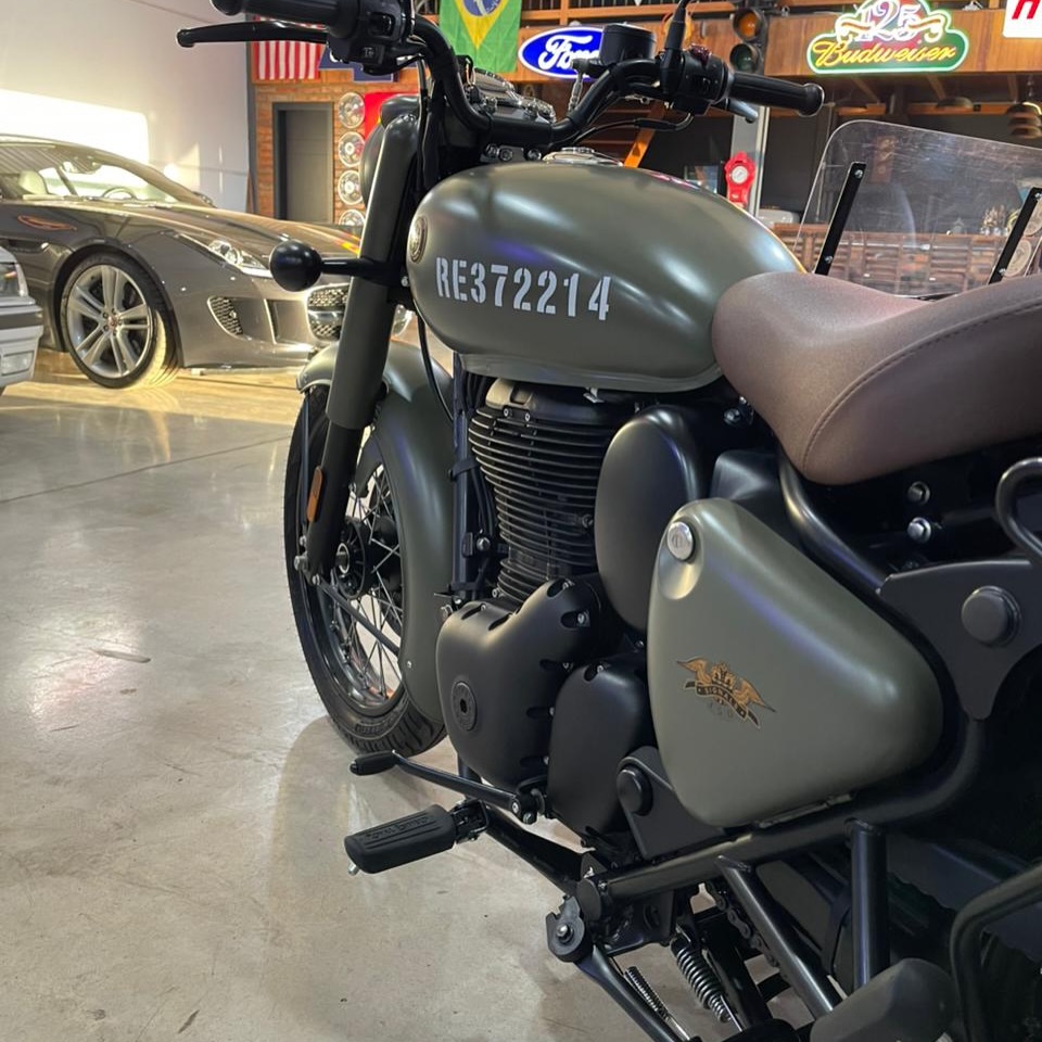 ROYAL ENFIELD CLASSIC 350 - Imagem 9