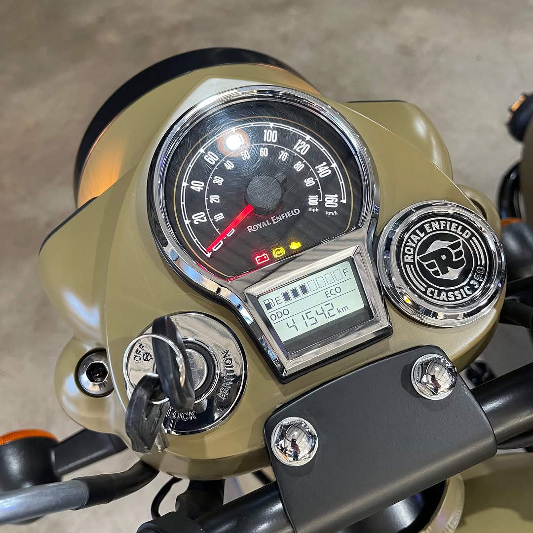 ROYAL ENFIELD CLASSIC 350 - Imagem 5