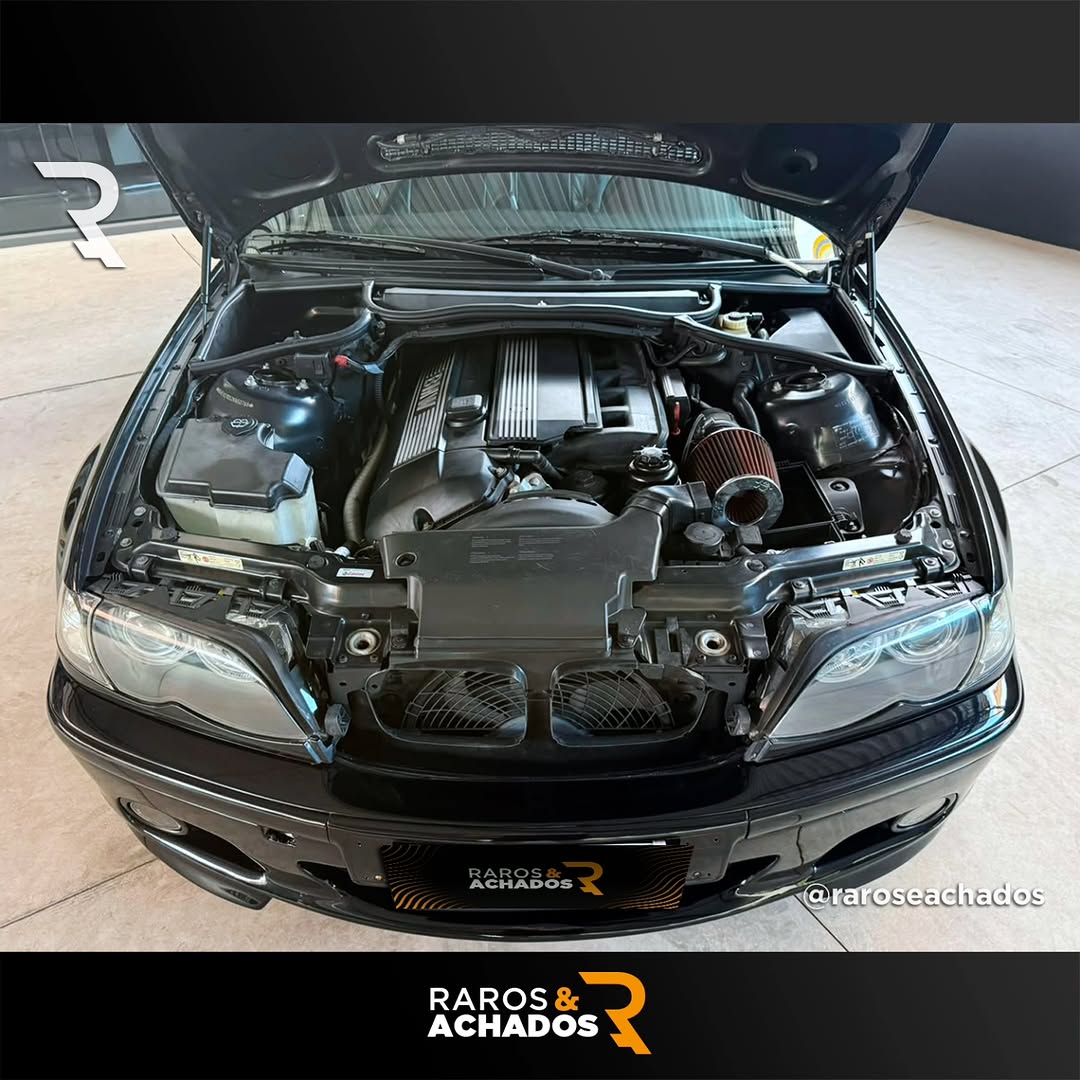 BMW 330I MOTORSPORT - Imagem 13