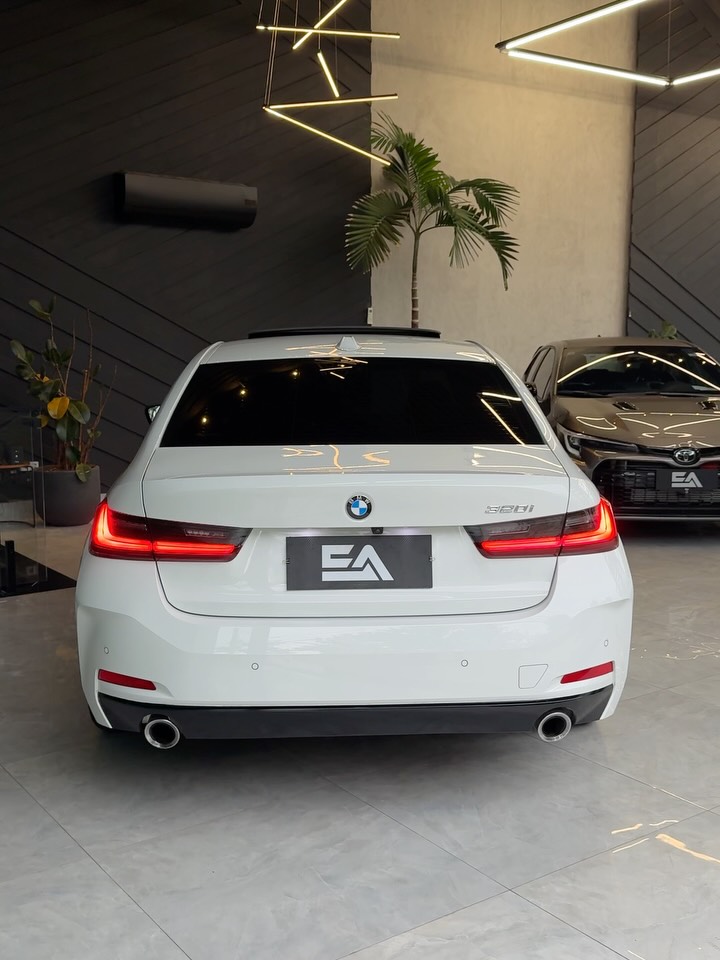 BMW 320I SPORT GP - Imagem 20