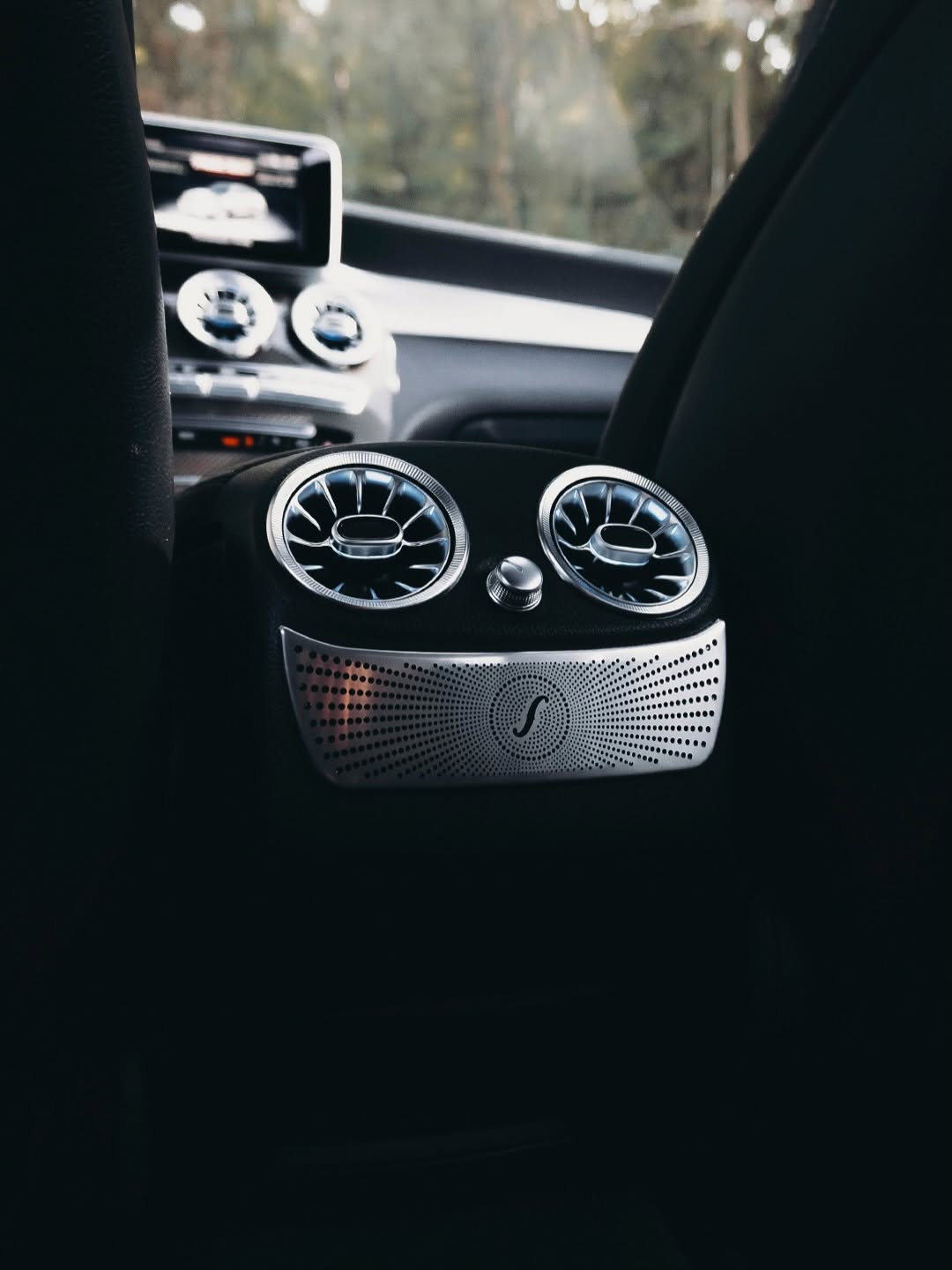 MERCEDES-BENZ GLC43 AMG COUPE - Imagem 14