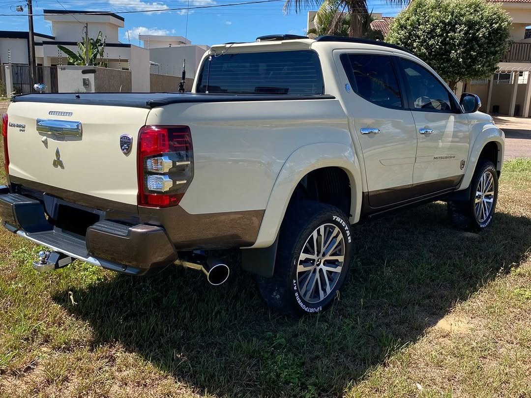 MITSUBISHI L200 TRITON SPORT HPE-S TERRA - Imagem 4