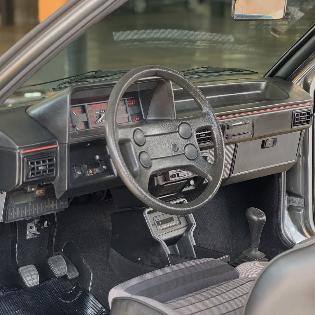 VOLKSWAGEN GOL GT - Imagem 8