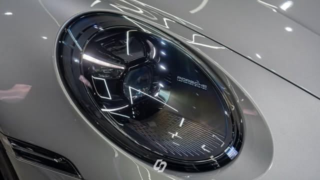 PORSCHE 911 TURBO S - Imagem 19