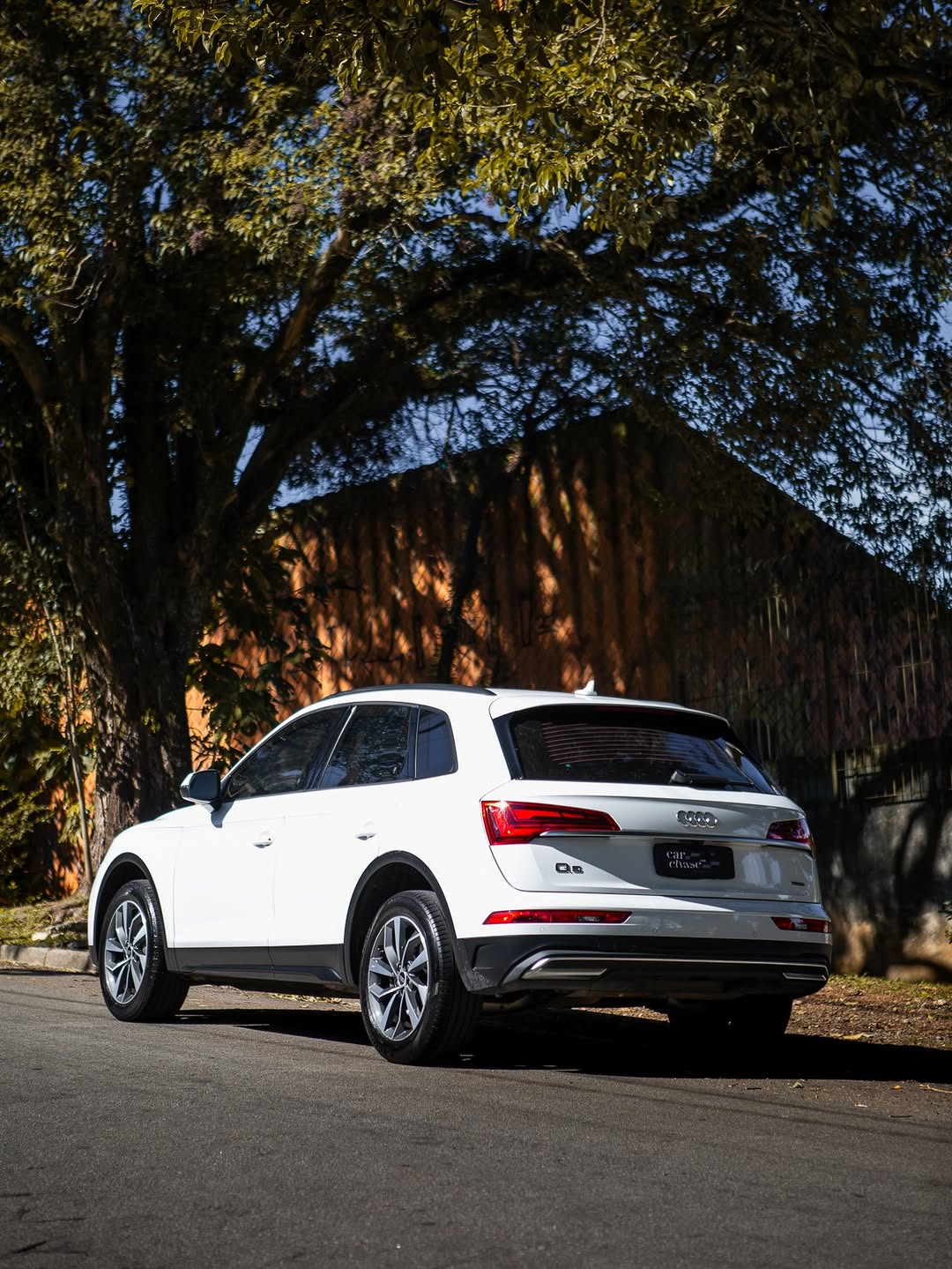 AUDI Q5 PRESTIGE QUATTRO - Imagem 2
