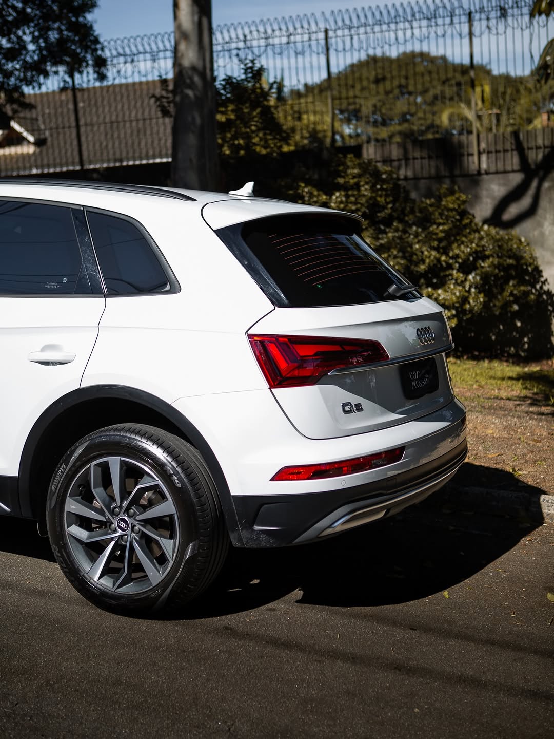 AUDI Q5 PRESTIGE QUATTRO - Imagem 8