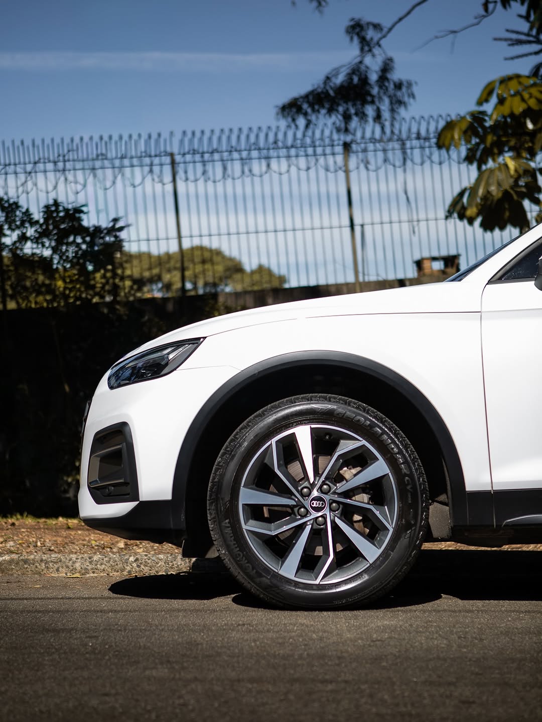 AUDI Q5 PRESTIGE QUATTRO - Imagem 9