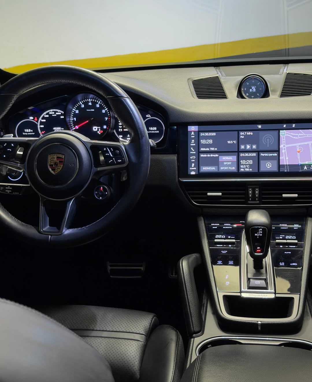 PORSCHE CAYENNE S - Imagem 11