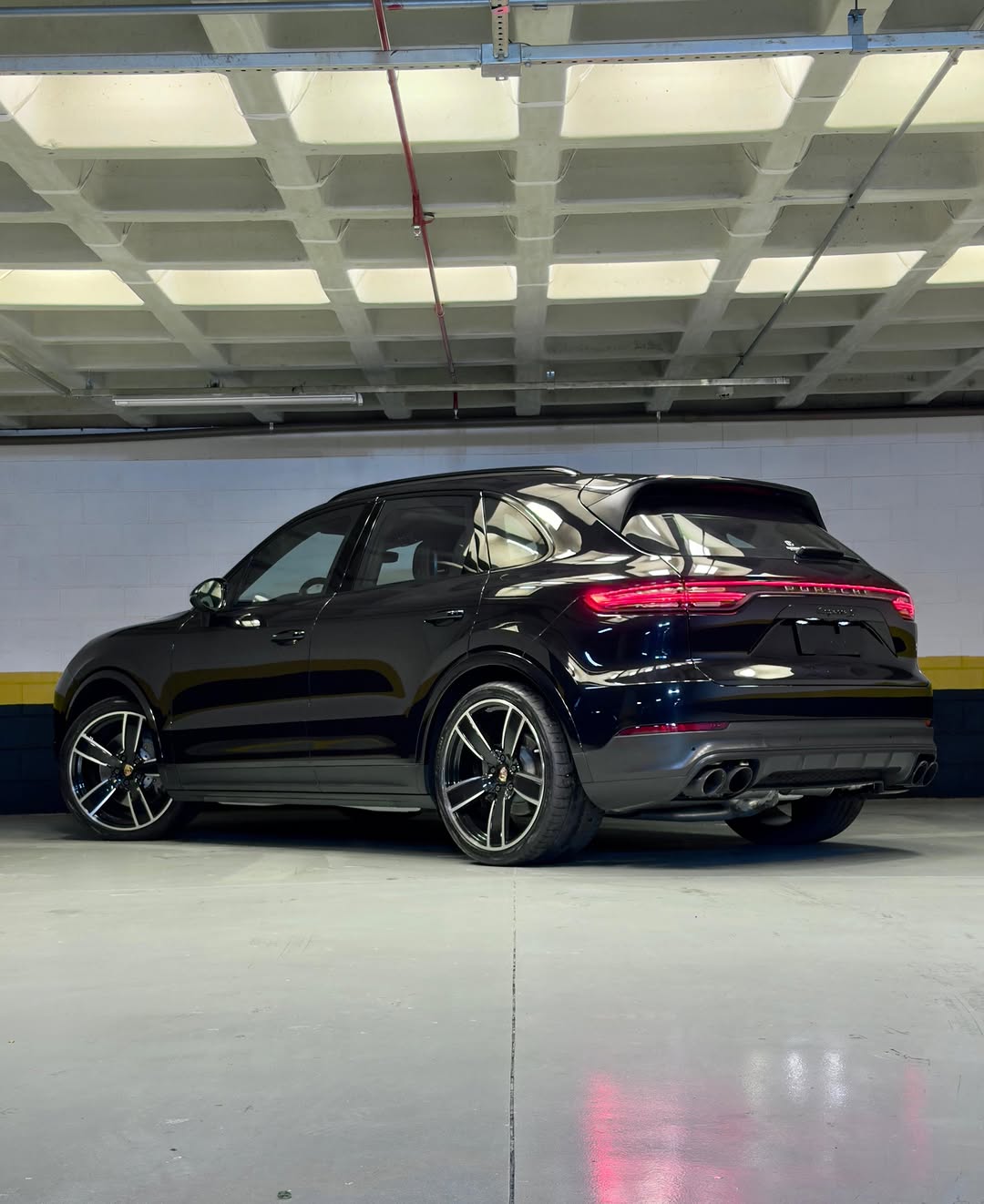PORSCHE CAYENNE S - Imagem 3