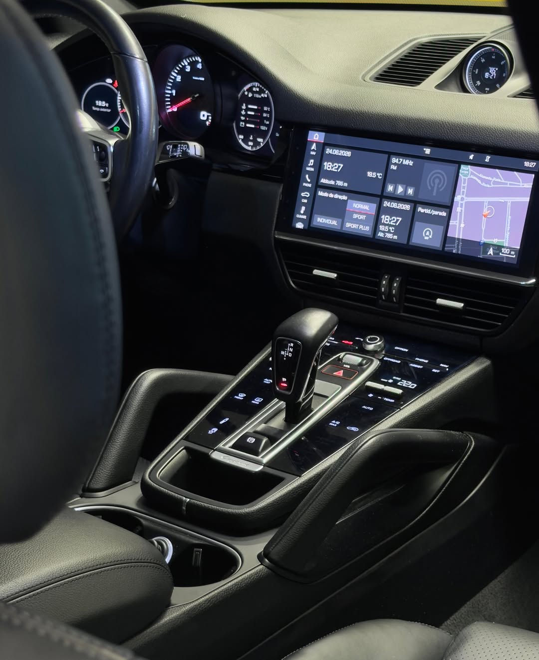 PORSCHE CAYENNE S - Imagem 10