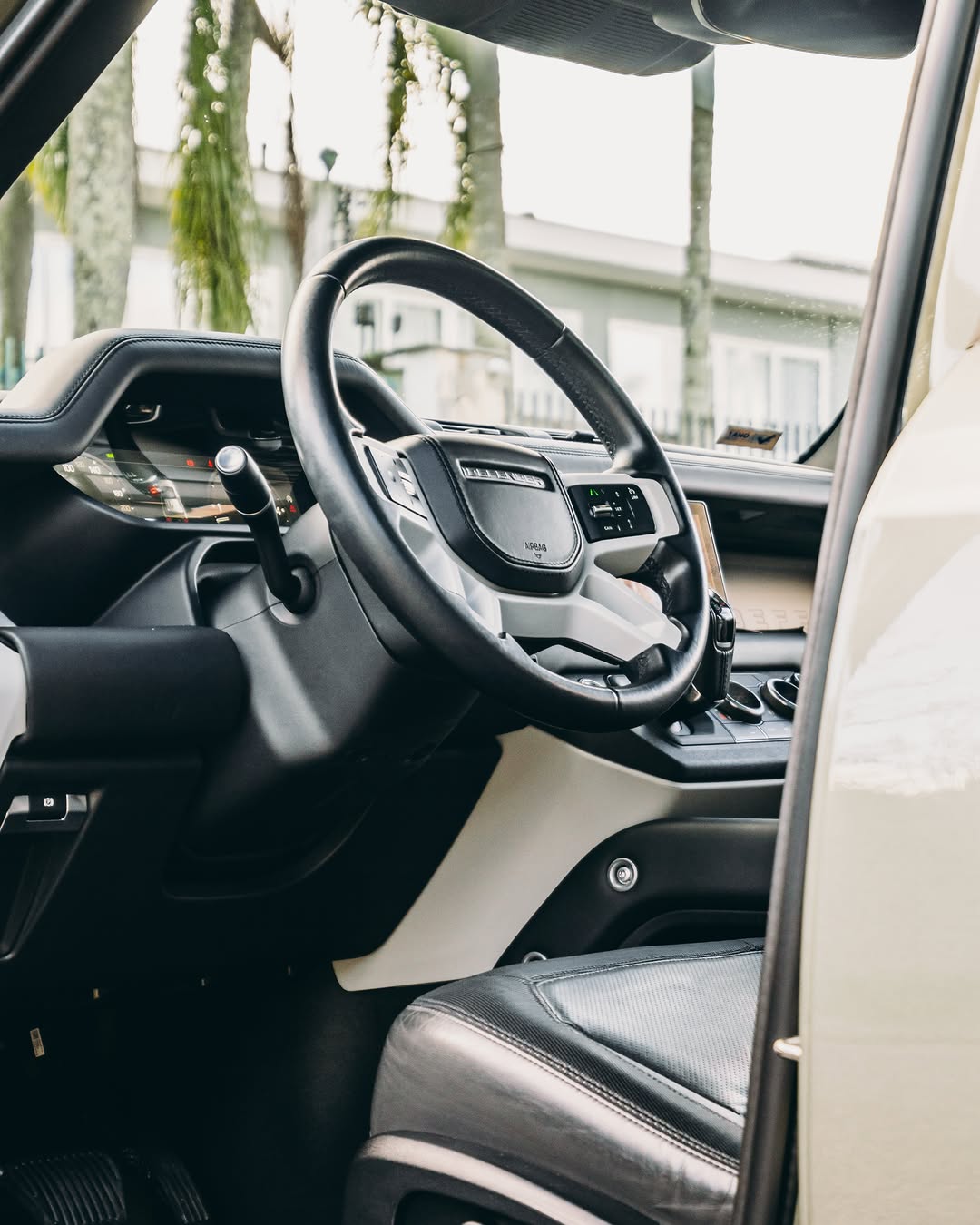 LAND ROVER DEFENDER S X-DYNAMIC - Imagem 3