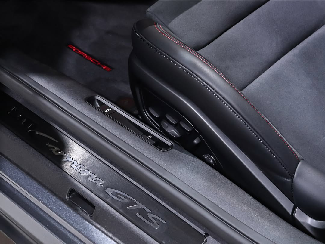 PORSCHE 911 CARRERA GTS - Imagem 7