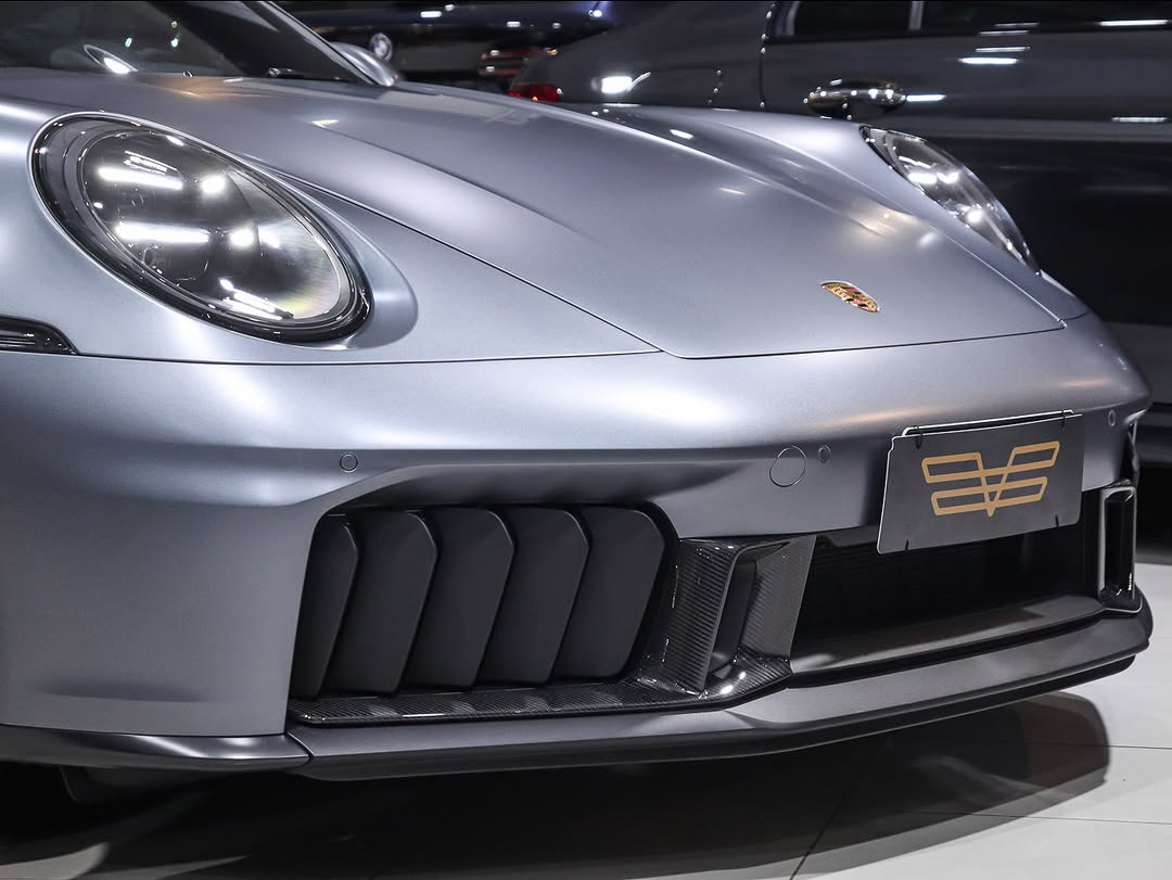 PORSCHE 911 CARRERA GTS - Imagem 9
