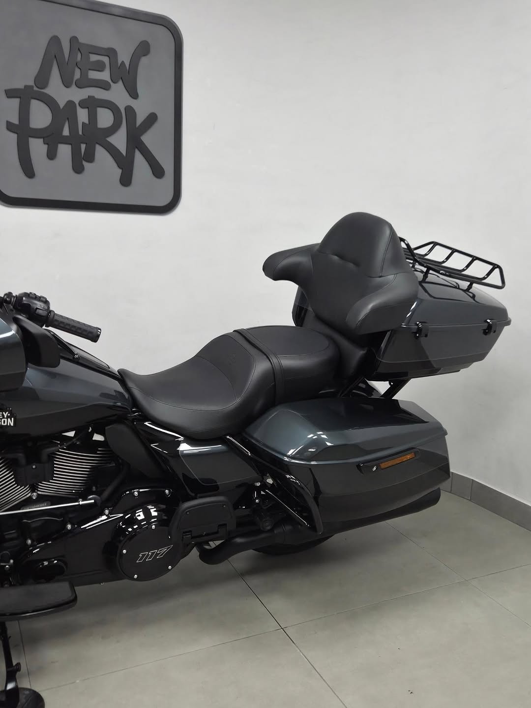 HARLEY-DAVIDSON STREET GLIDE ULTRA - Imagem 12