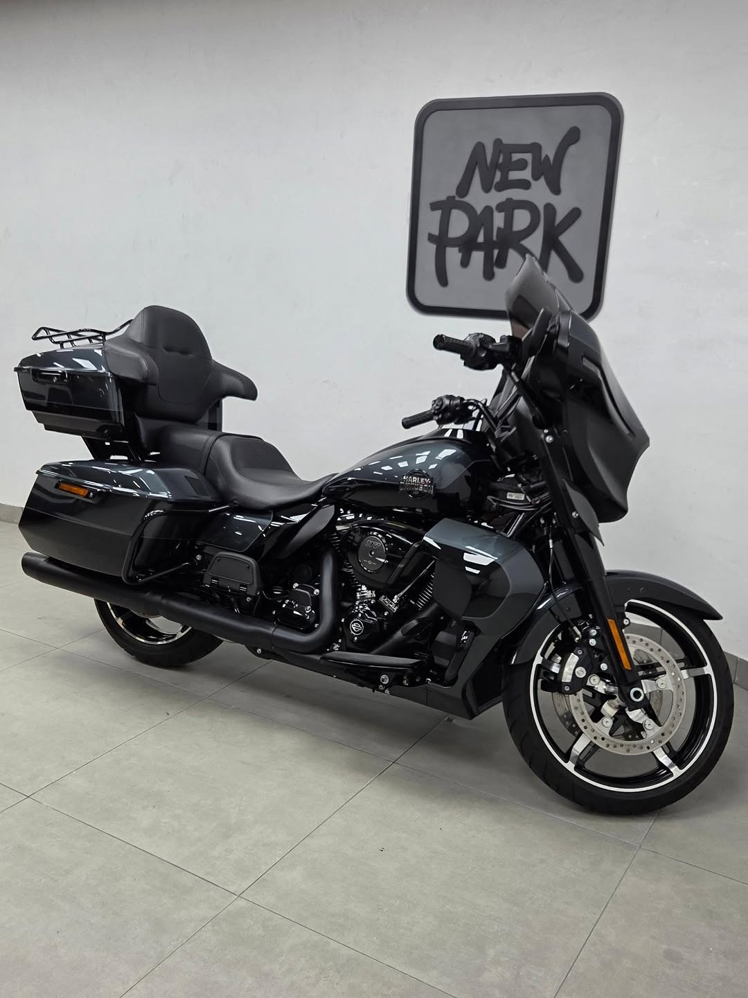 HARLEY-DAVIDSON STREET GLIDE ULTRA - Imagem 3