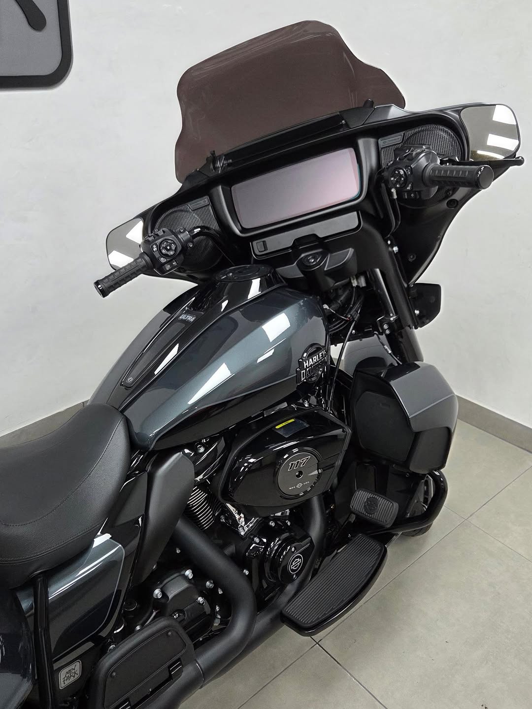 HARLEY-DAVIDSON STREET GLIDE ULTRA - Imagem 7