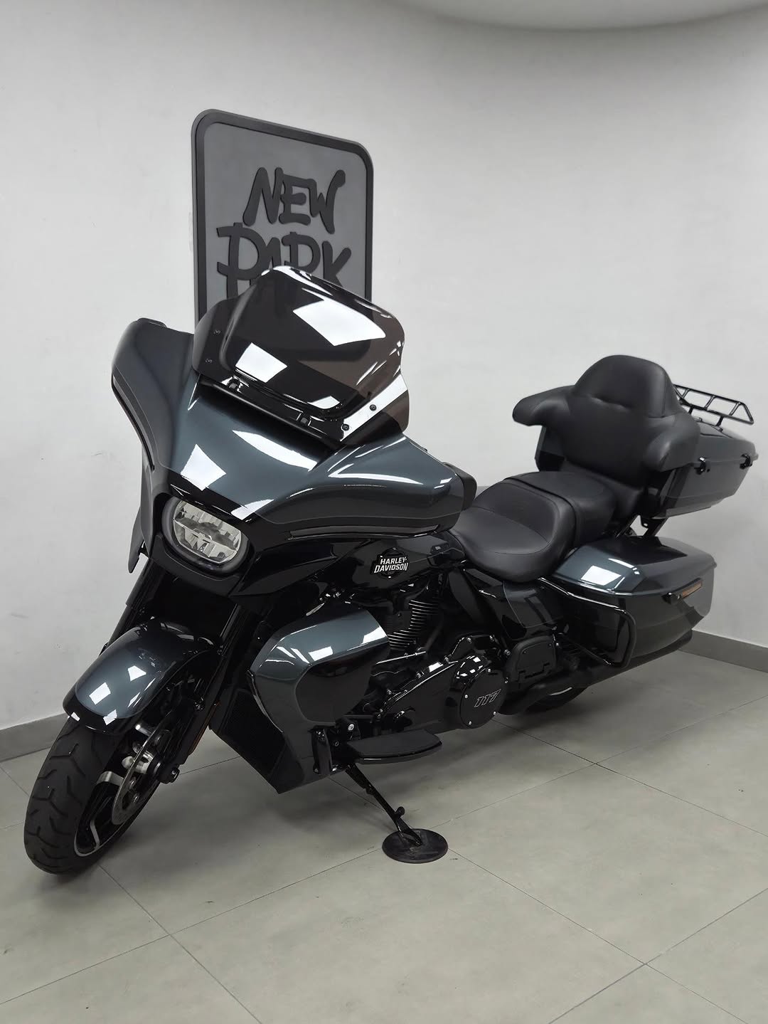 HARLEY-DAVIDSON STREET GLIDE ULTRA - Imagem 10