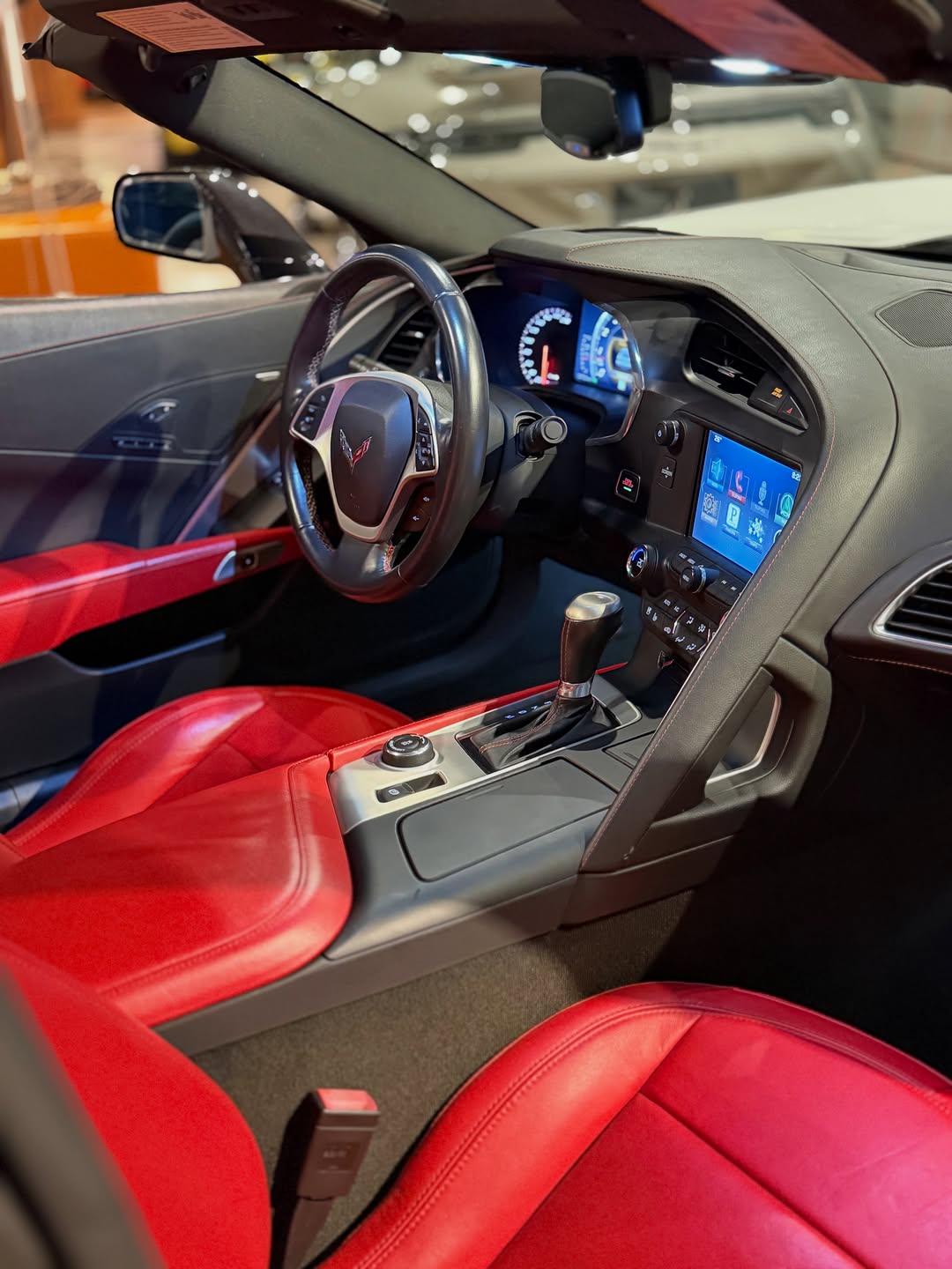 CHEVROLET CORVETTE STINGRAY C7 LT3 - Imagem 12