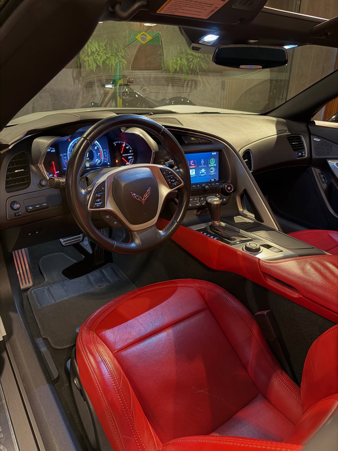 CHEVROLET CORVETTE STINGRAY C7 LT3 - Imagem 8