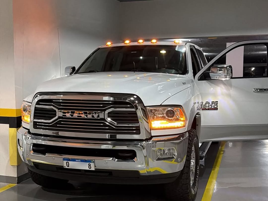 RAM 2500 LARAMIE - Imagem 2