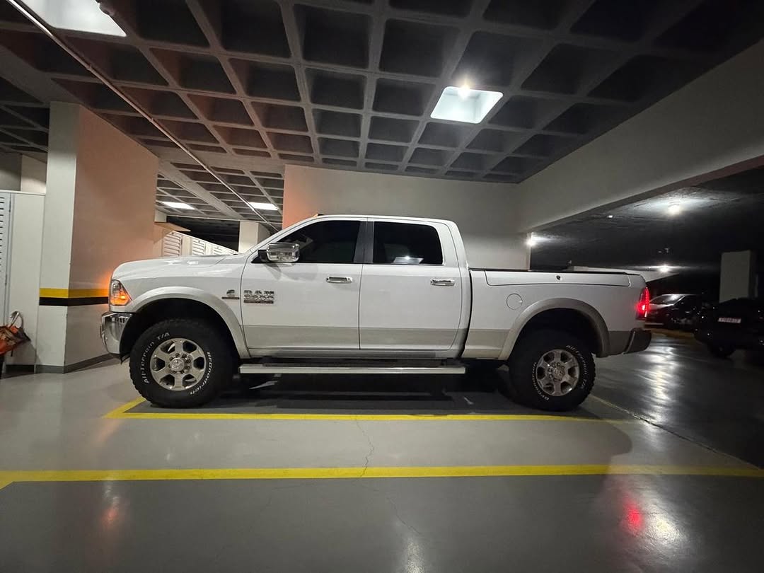 RAM 2500 LARAMIE - Imagem 3