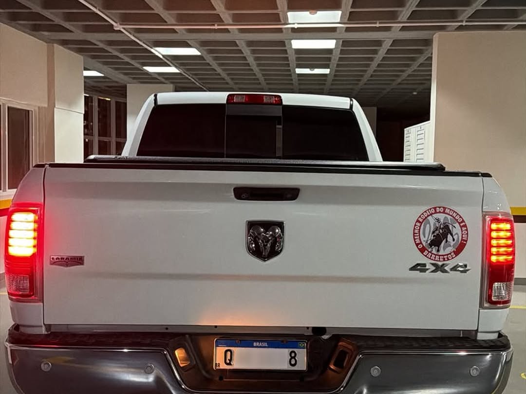 RAM 2500 LARAMIE - Imagem 5