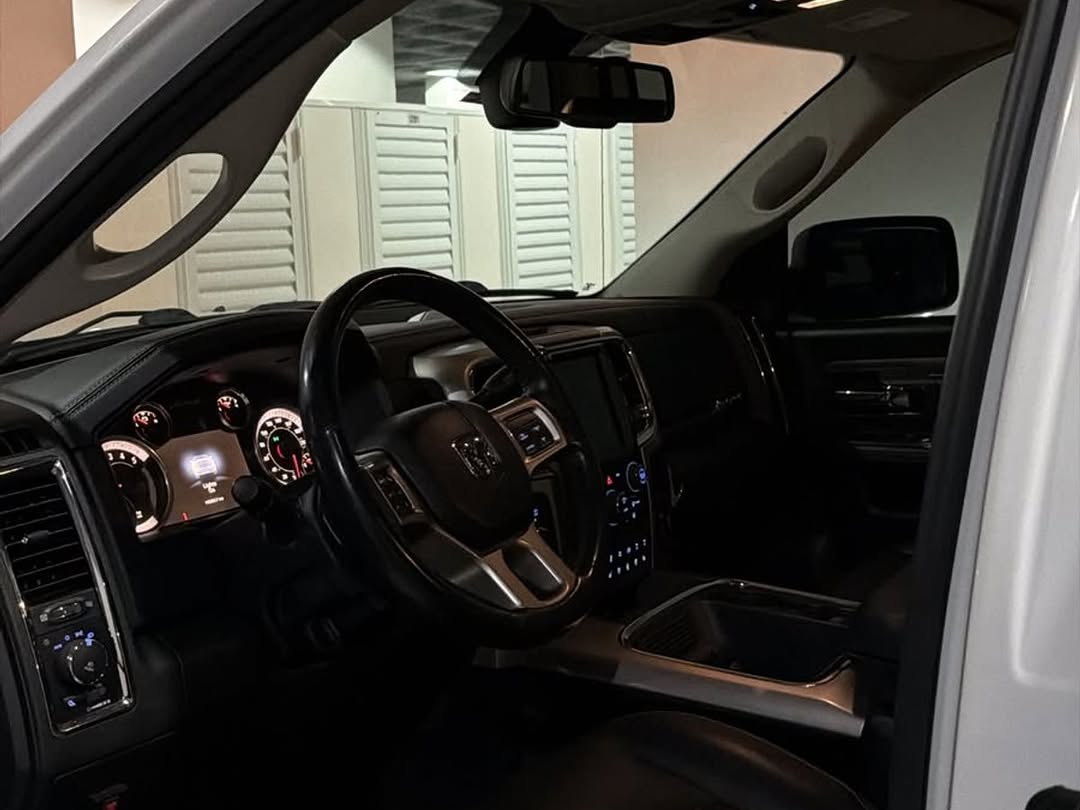 RAM 2500 LARAMIE - Imagem 6