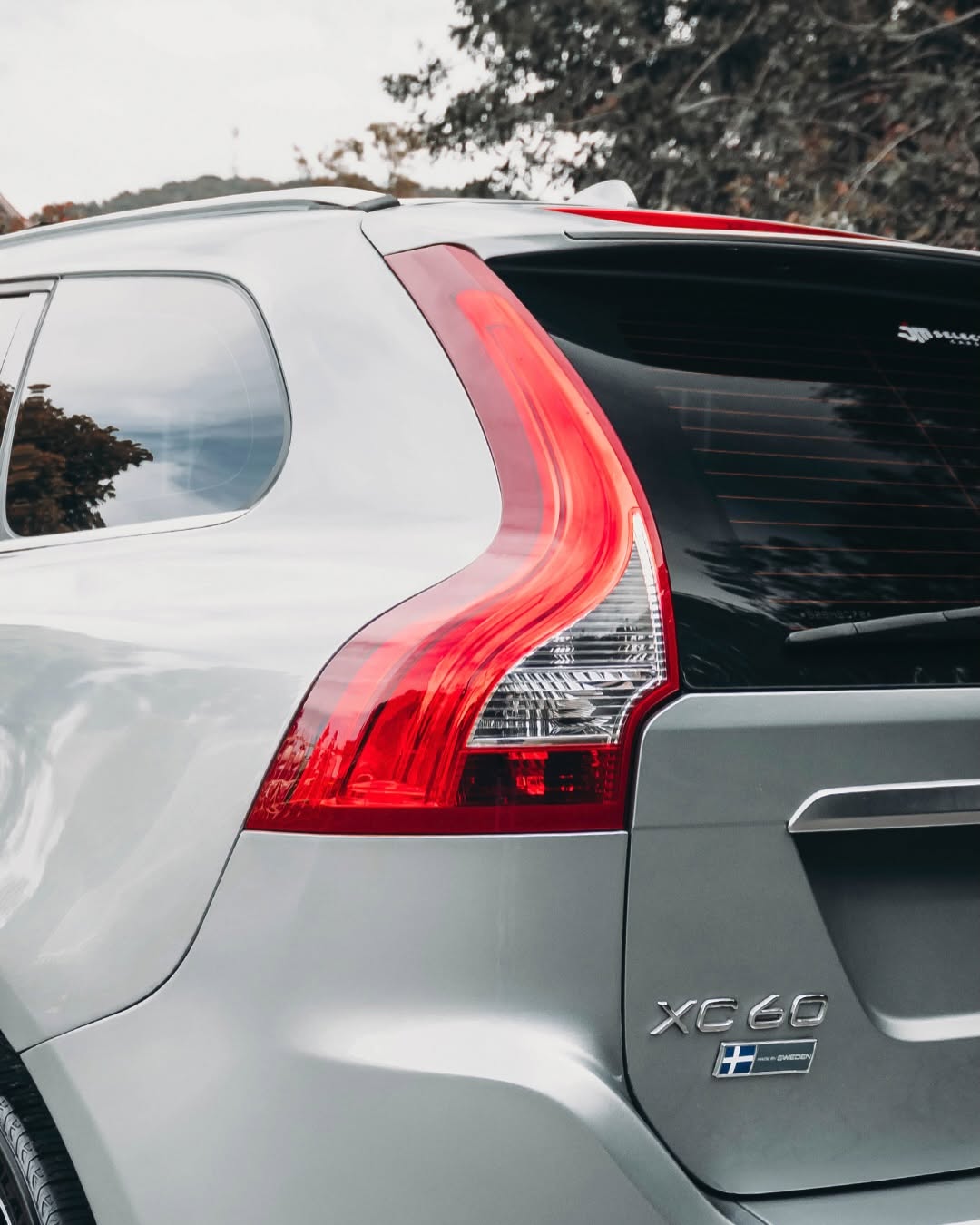 VOLVO XC60 R-DESIGN T5 - Imagem 10