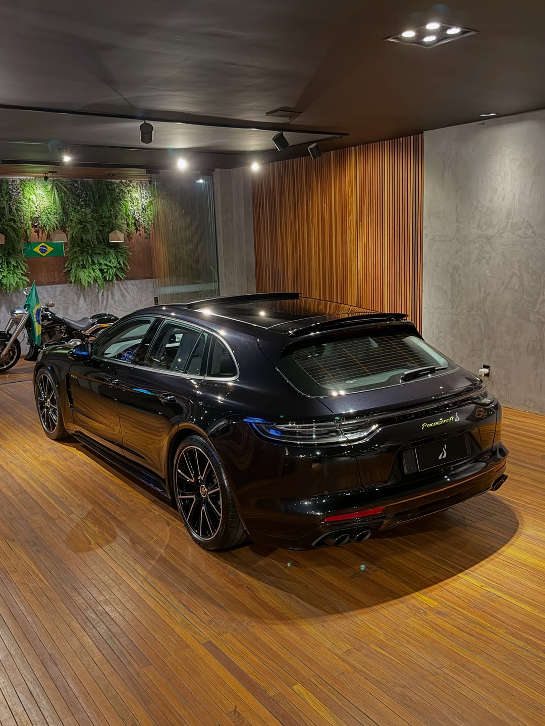 PORSCHE PANAMERA 4 E-HYBRID SPORT TURISMO - Imagem 14