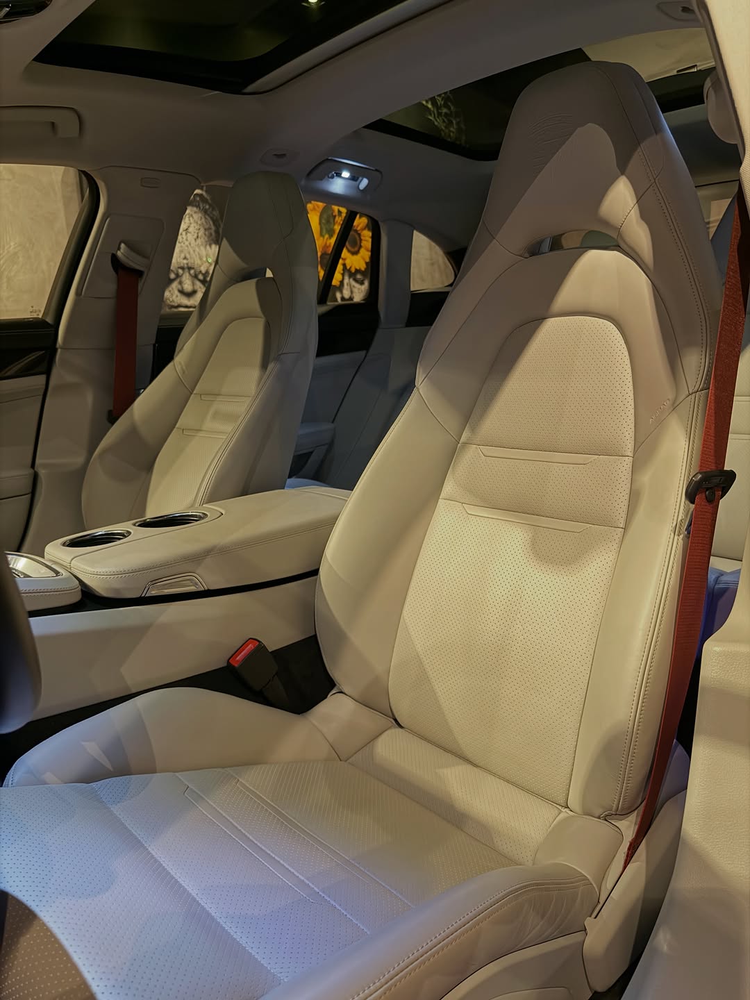 PORSCHE PANAMERA 4 E-HYBRID SPORT TURISMO - Imagem 10