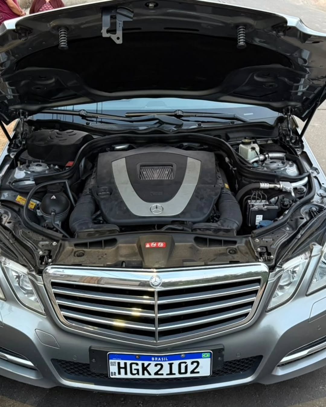 MERCEDES-BENZ E350 - Imagem 14