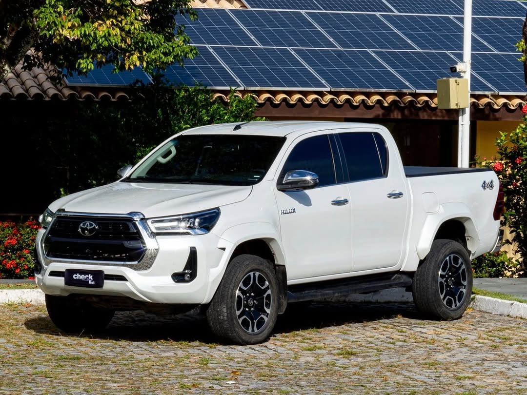 TOYOTA HILUX SRX PLUS 2.8 TURBO DIESEL 4X4 AUTOMÁTICO - Imagem 1