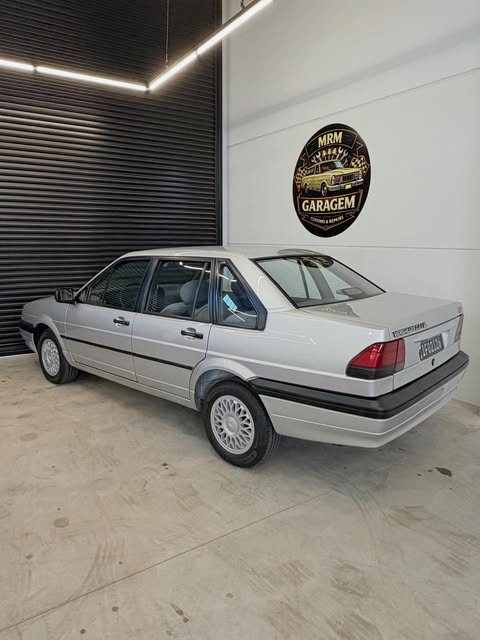 FORD VERSAILLES - Imagem 2