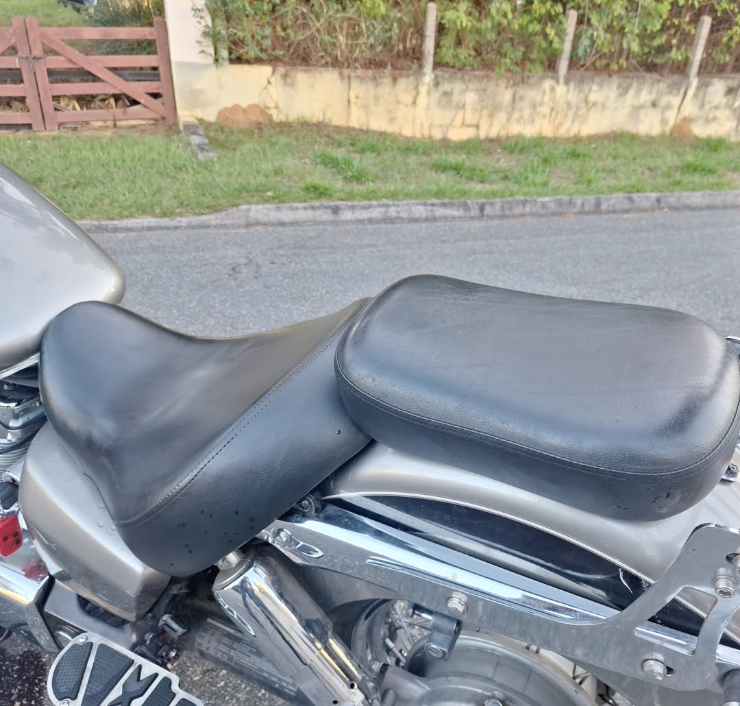 HONDA SHADOW 750 - Imagem 10