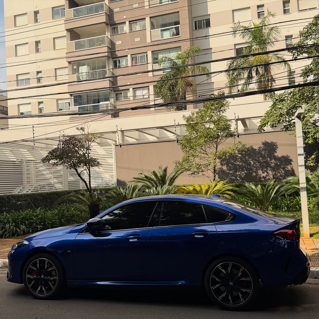 BMW M235 M235i - Imagem 13