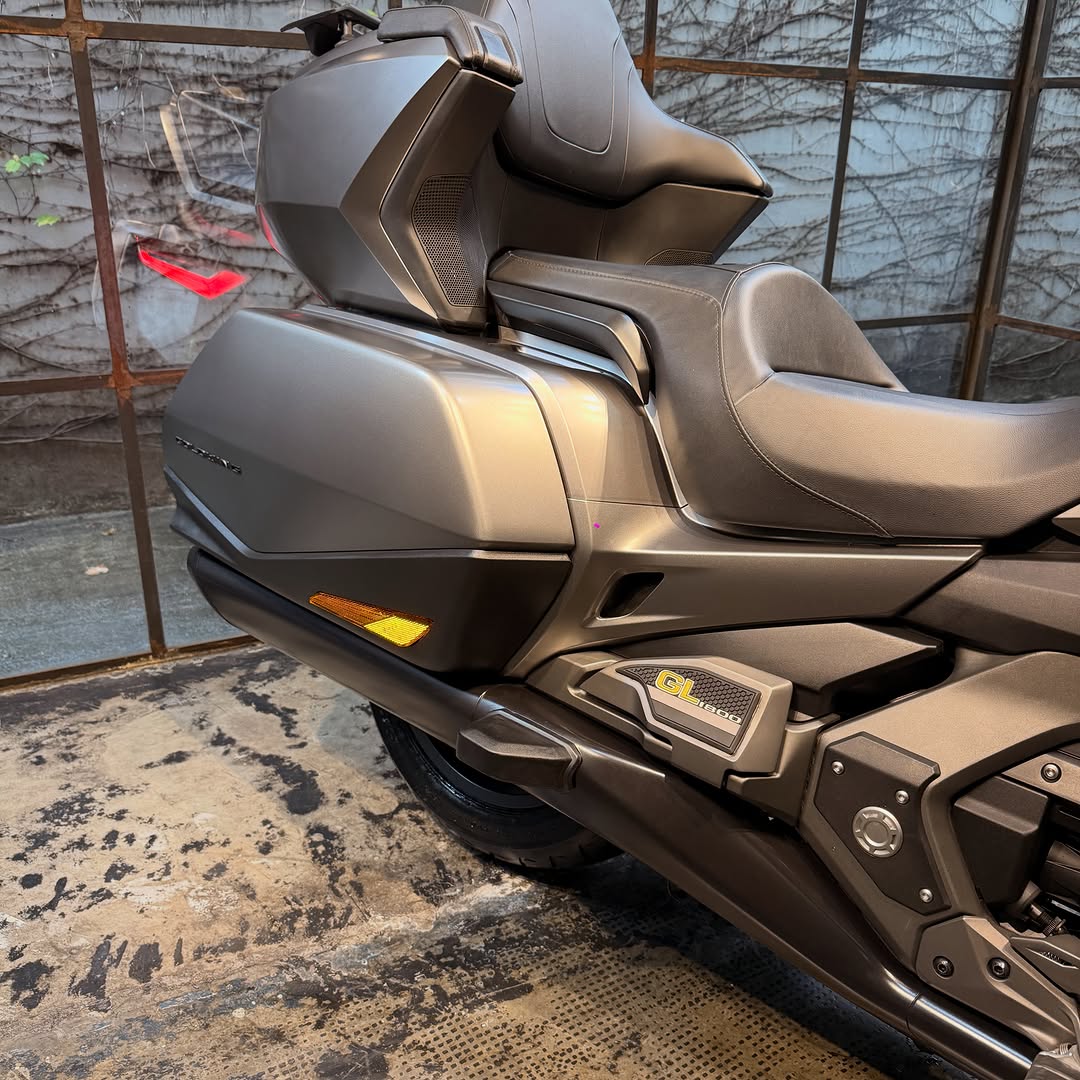 HONDA GL1800 GOLD WING - Imagem 5