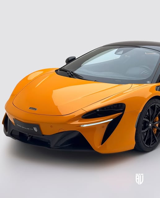 MCLAREN ARTURA - Imagem 3