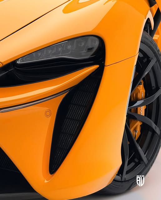 MCLAREN ARTURA - Imagem 5
