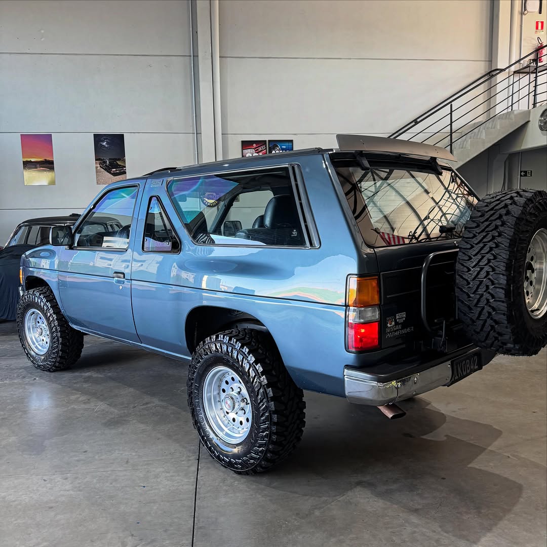 NISSAN PATHFINDER - Imagem 2
