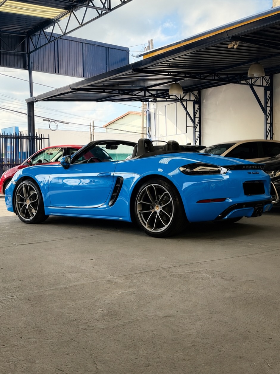 PORSCHE 718 STYLE EDITION - Imagem 6