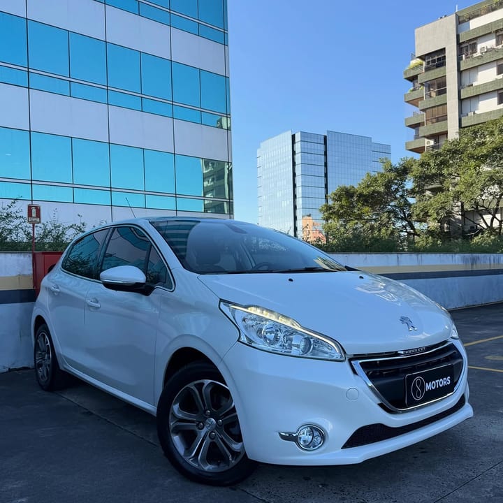 PEUGEOT 208 GRIFFE