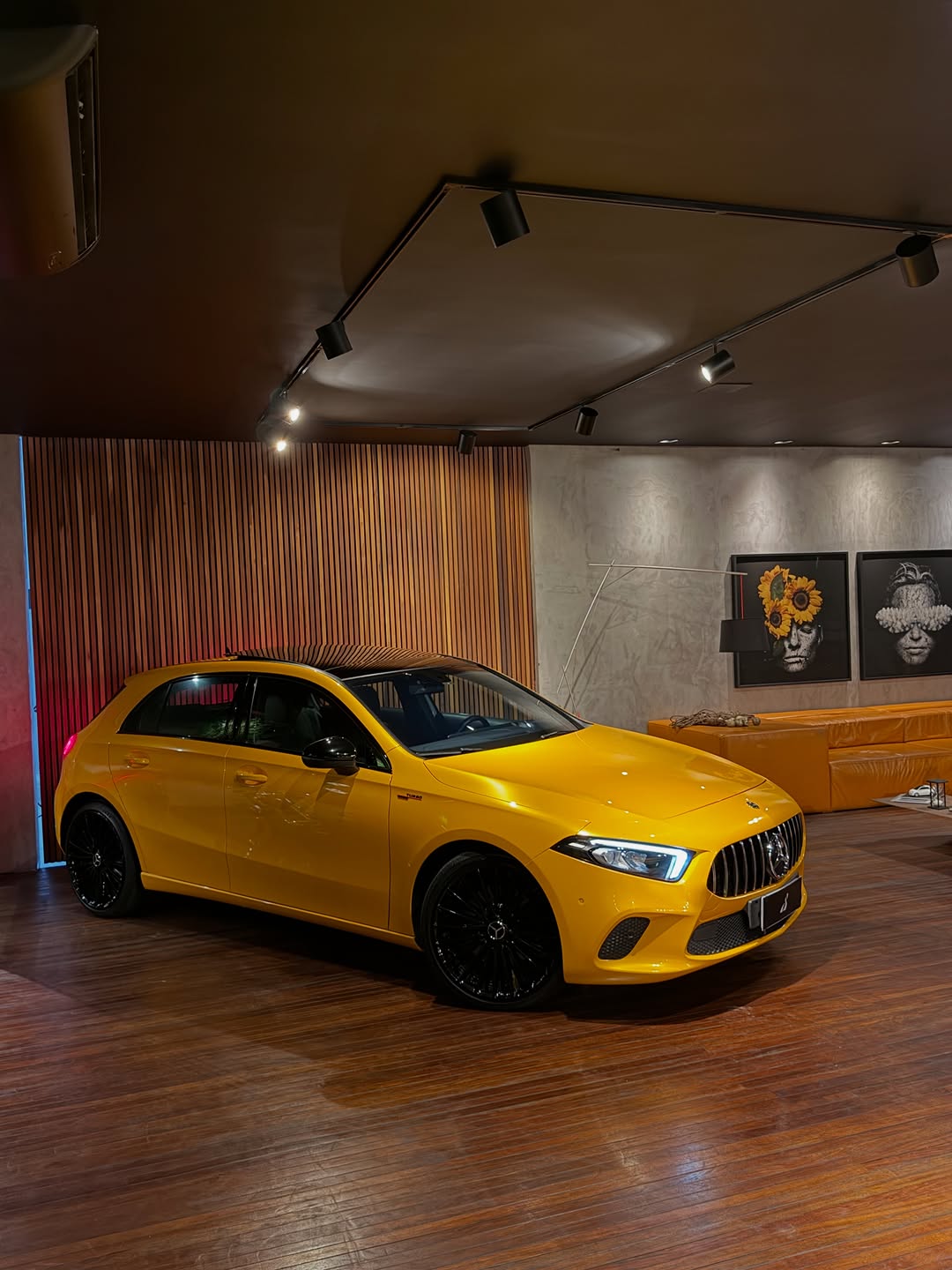 MERCEDES-BENZ A250 VISION - Imagem 17