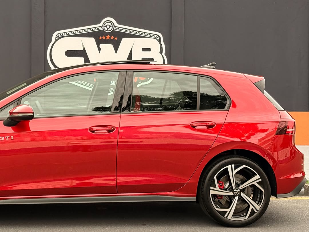 VOLKSWAGEN GOLF GTI - Imagem 5