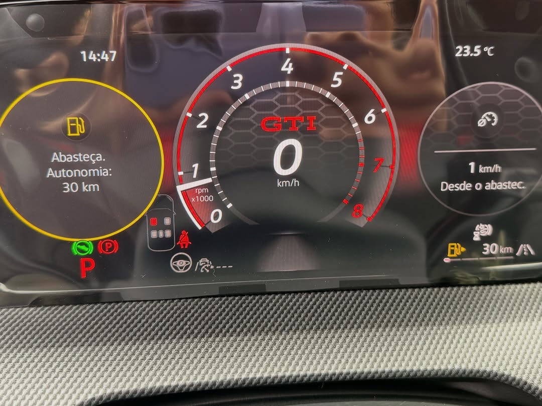 VOLKSWAGEN GOLF GTI - Imagem 10