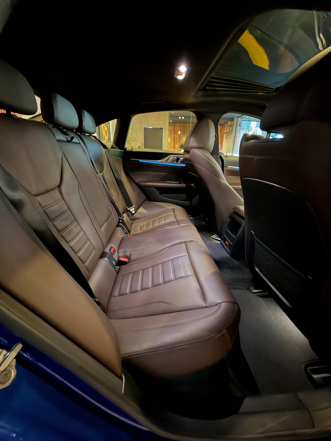BMW I4 M SPORT - Imagem 11