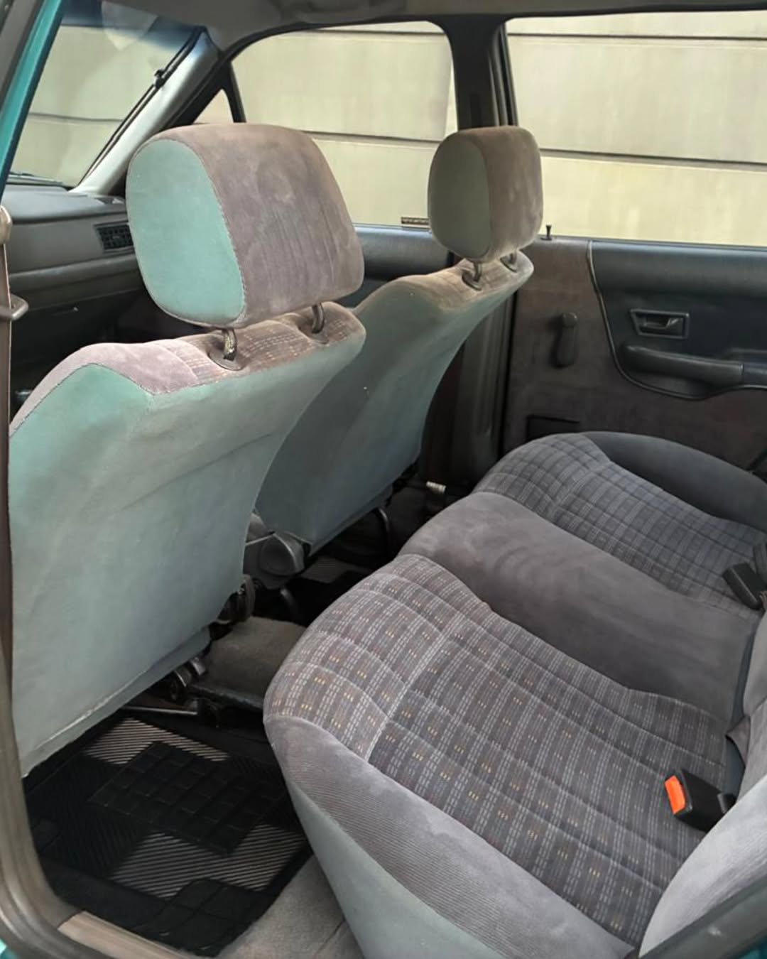 VOLKSWAGEN SANTANA GLI - Imagem 11