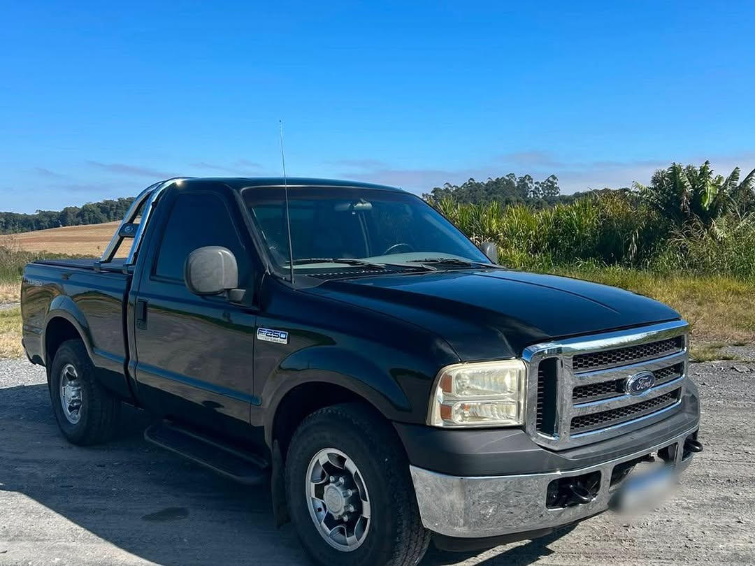 FORD F250 XLT-L - Imagem 1